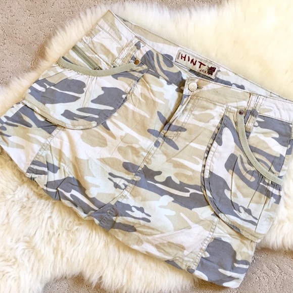 Hint Jeans Camo Mini Skirt - Picture 2 of 6